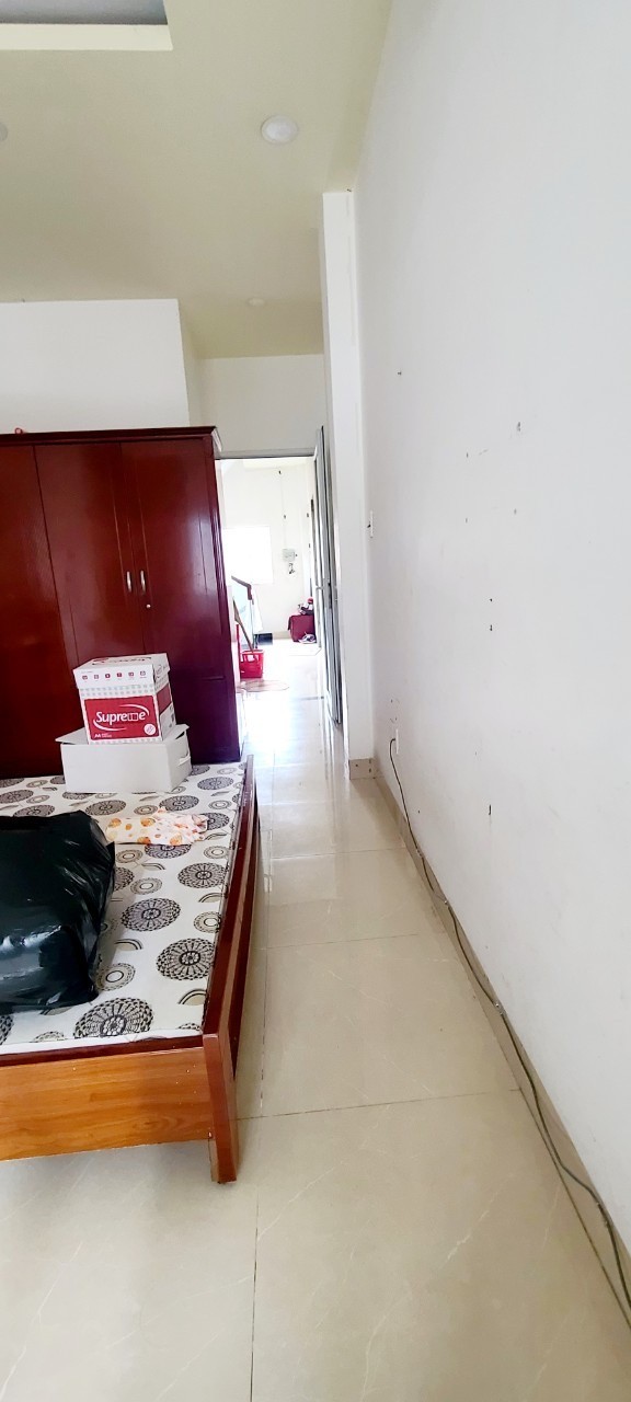 Bán nhà đường Ba Tháng Hai, Quận 10