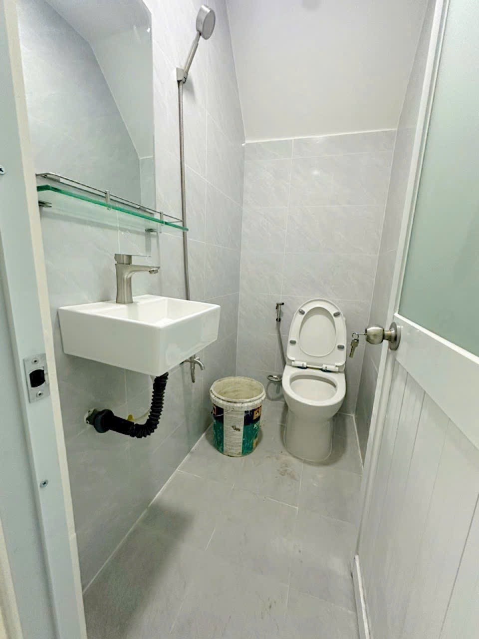 Bán nhà hẻm 282 Cống Quỳnh, Quận 1 - ảnh 2