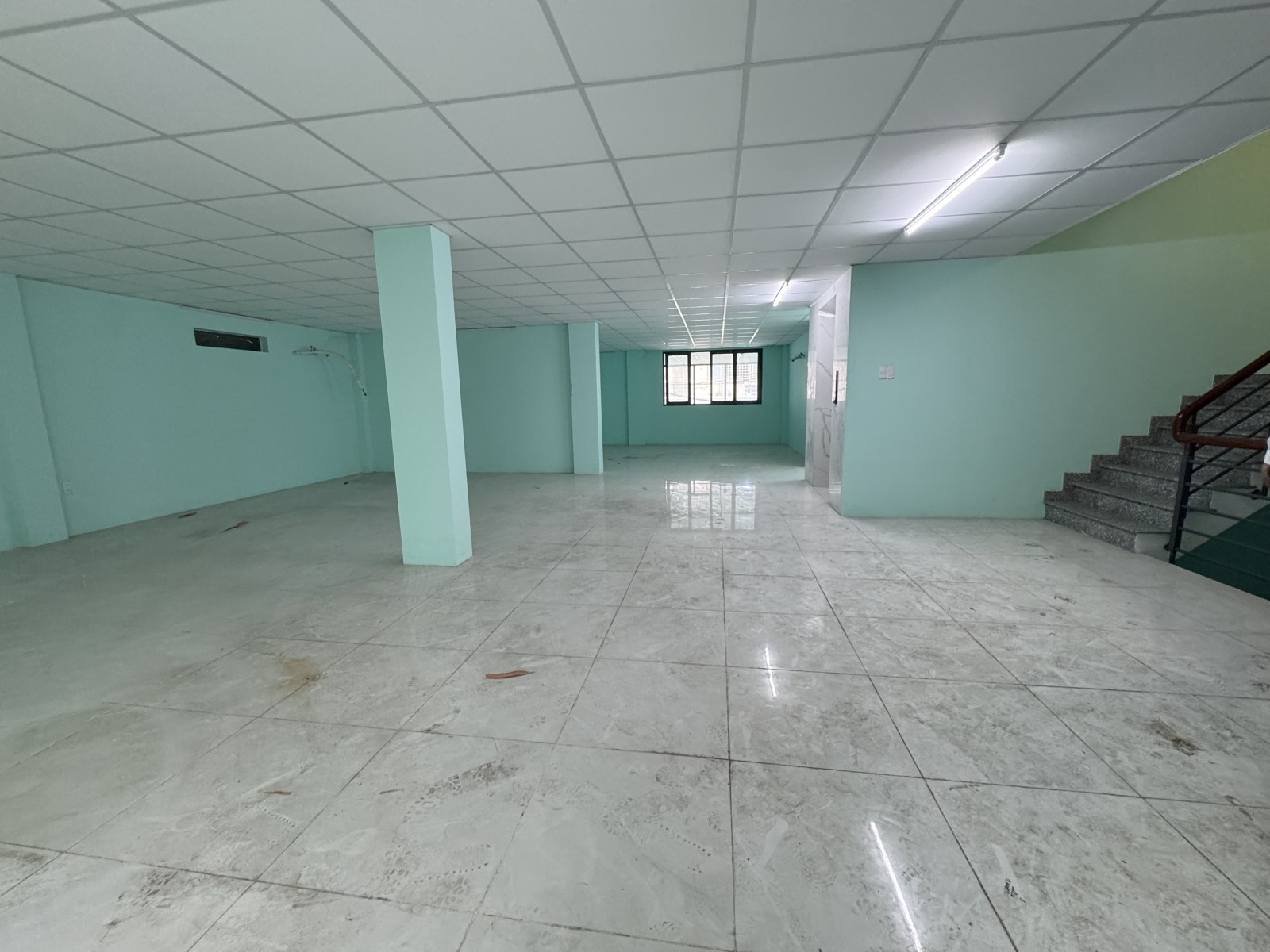 Bán nhà đường Trần Hưng Đạo, Quận 1 - ảnh 2