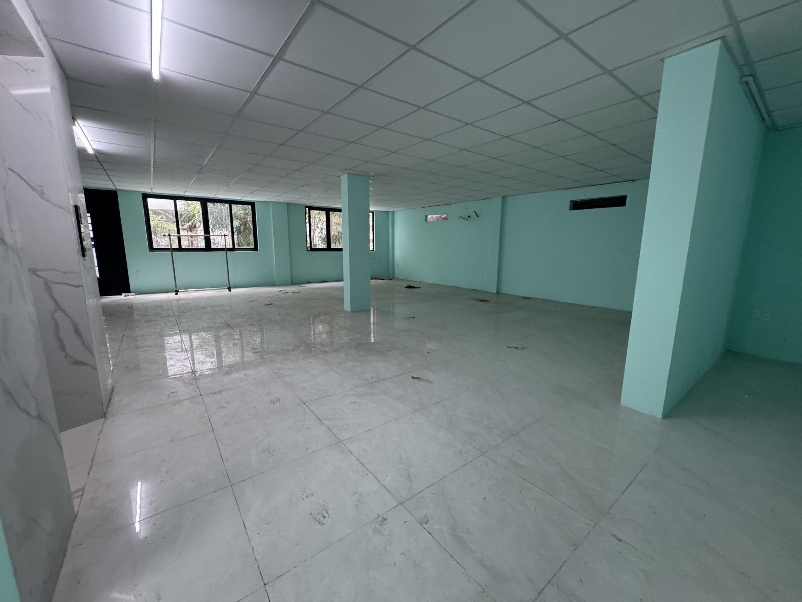 Bán nhà đường Trần Hưng Đạo, Quận 1 - ảnh 3