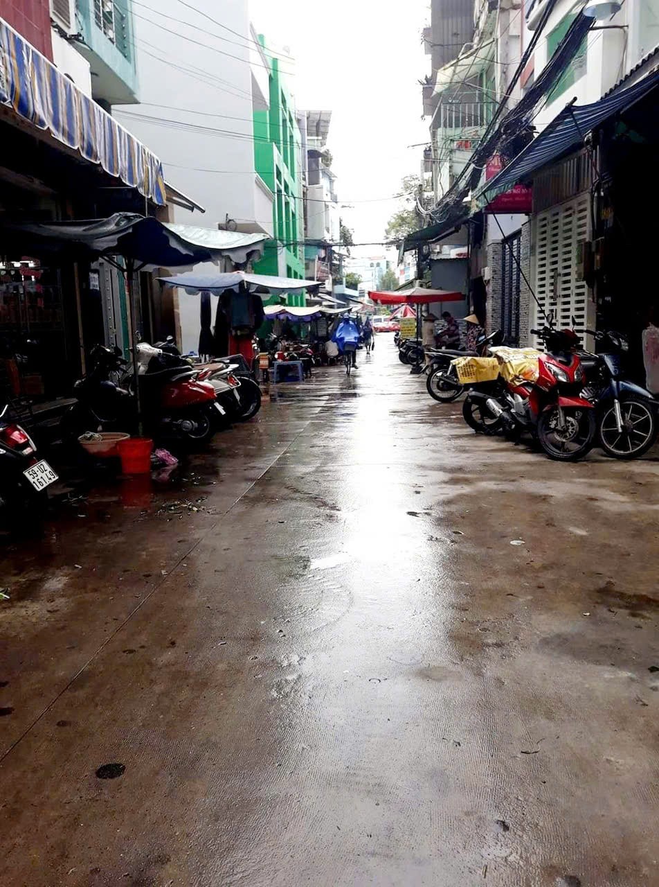 Bán nhà đường BIS Lý Thái Tổ, Quận 10 - ảnh 3