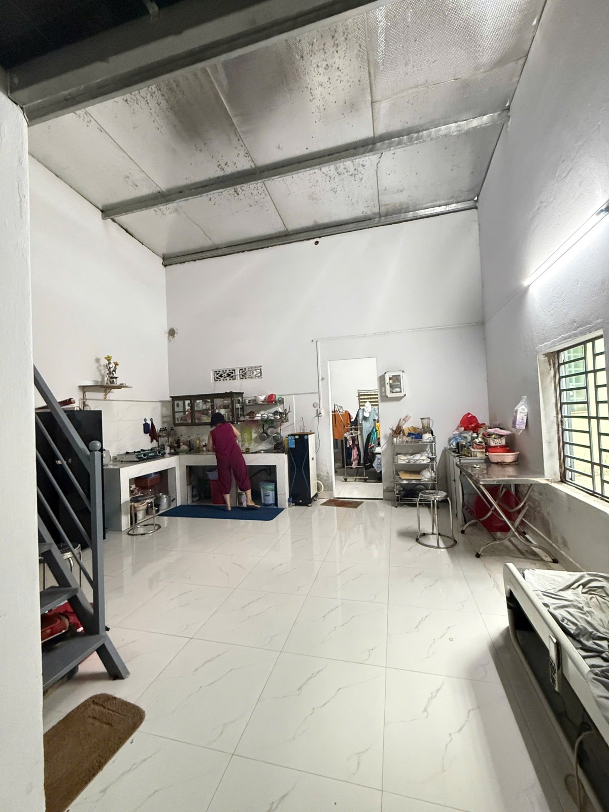 K.68 NGUYỄN MỘNG TUÂN 103m², cấp 4, ngang 5.2m, dài 20m, giá 4.27 tỷ, Liên Chiểu