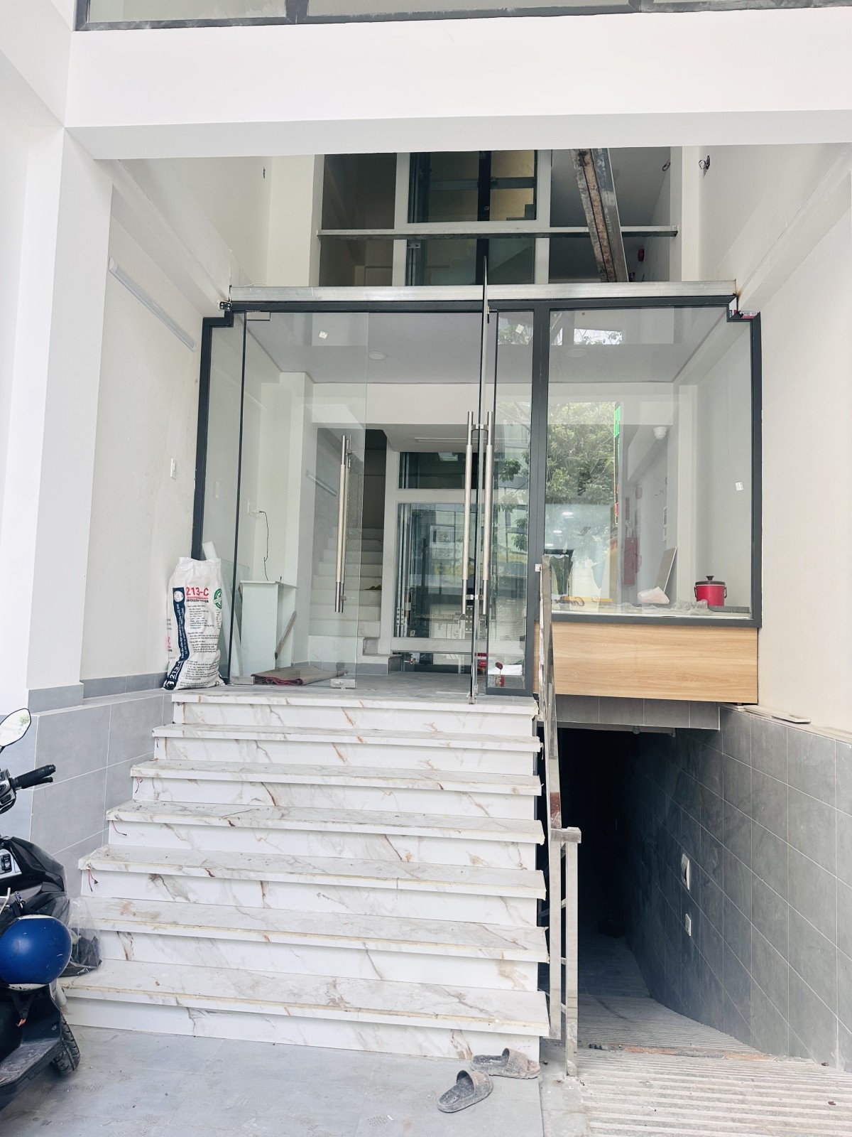 Bán nhà mặt tiền Hồng Hà, Tân Bình - ảnh 8