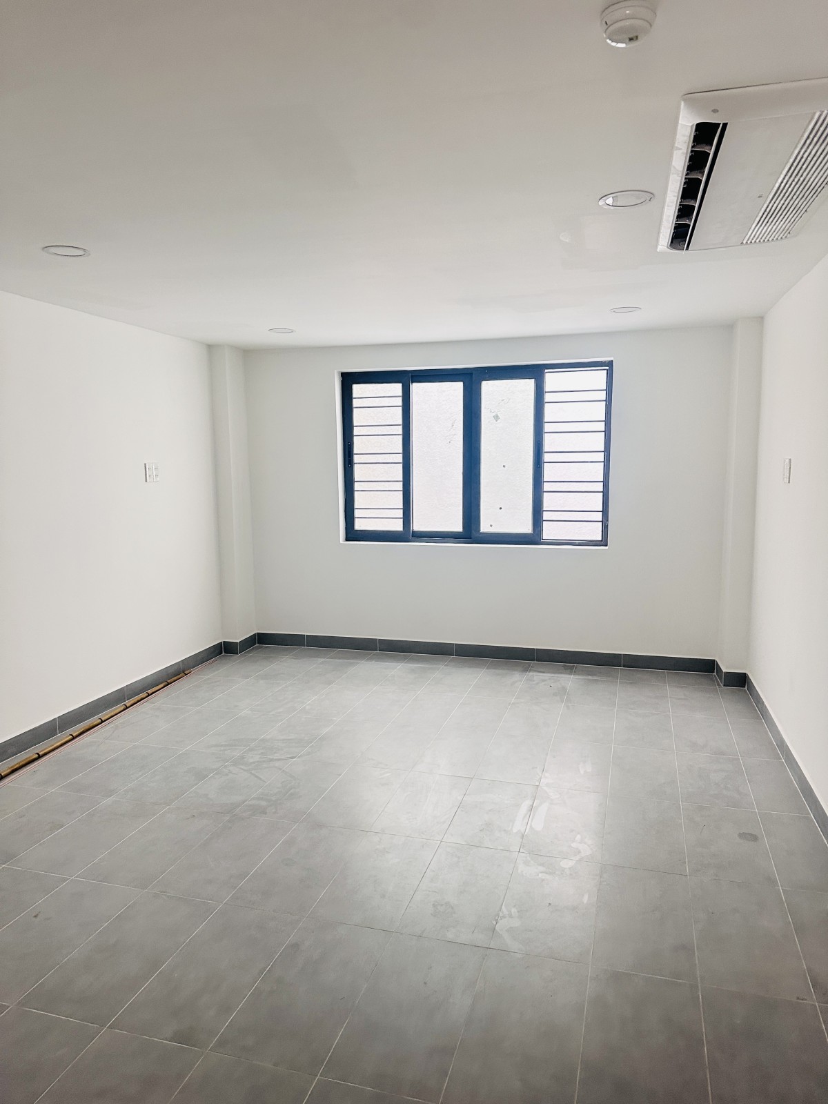 Bán nhà mặt tiền Hồng Hà, Tân Bình - ảnh 7