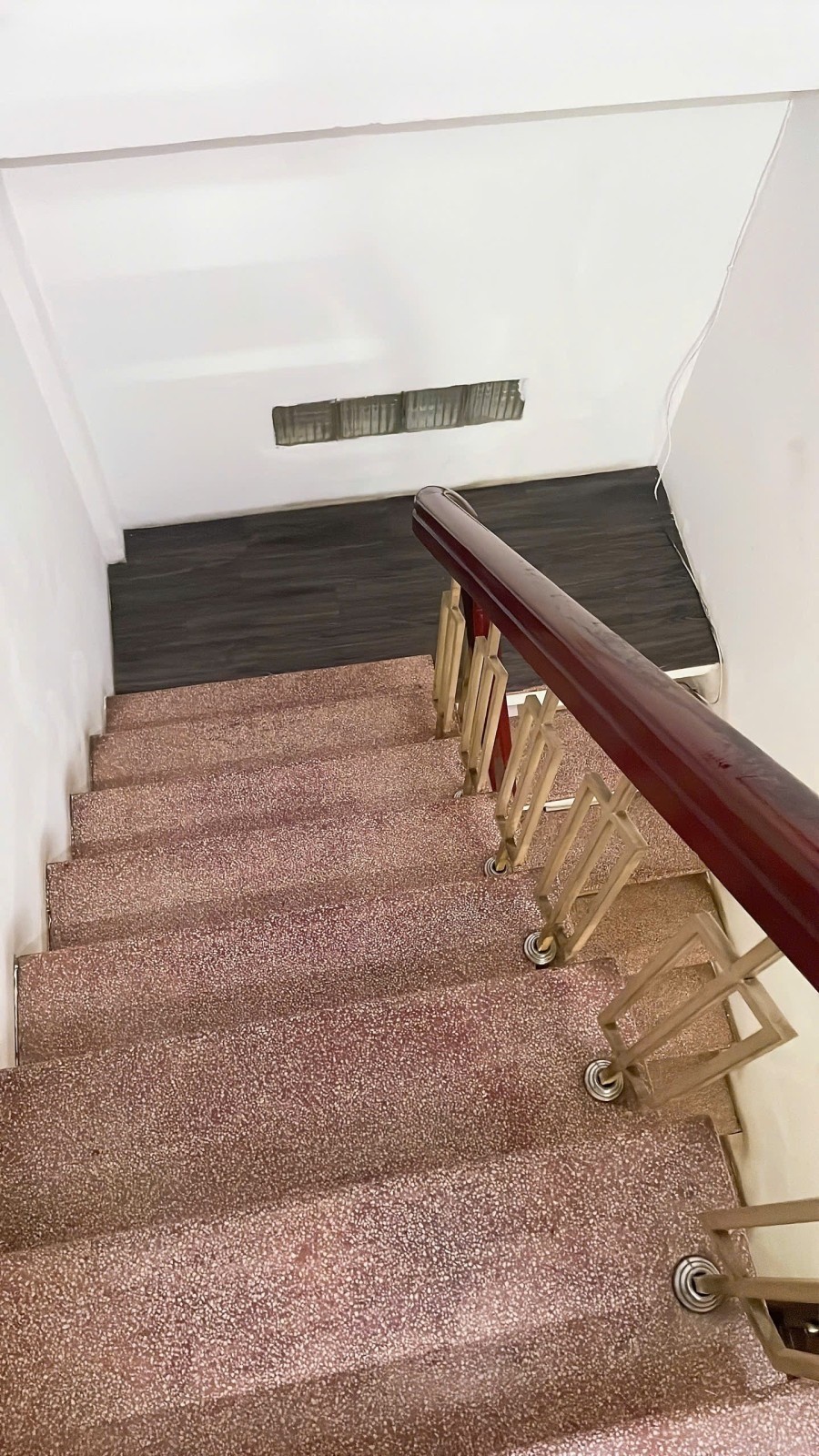 Bán nhà đường Nguyễn Tri Phương, Quận 10