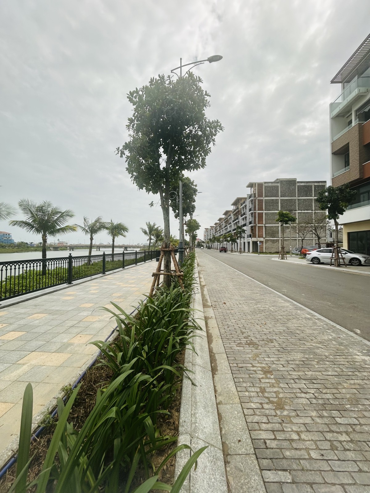 KHU ĐÔ THỊ ĐẦM SEN 105m², 5 tầng, ngang 5m, dài 21m, giá 15.9 tỷ, Ngũ Hành Sơn