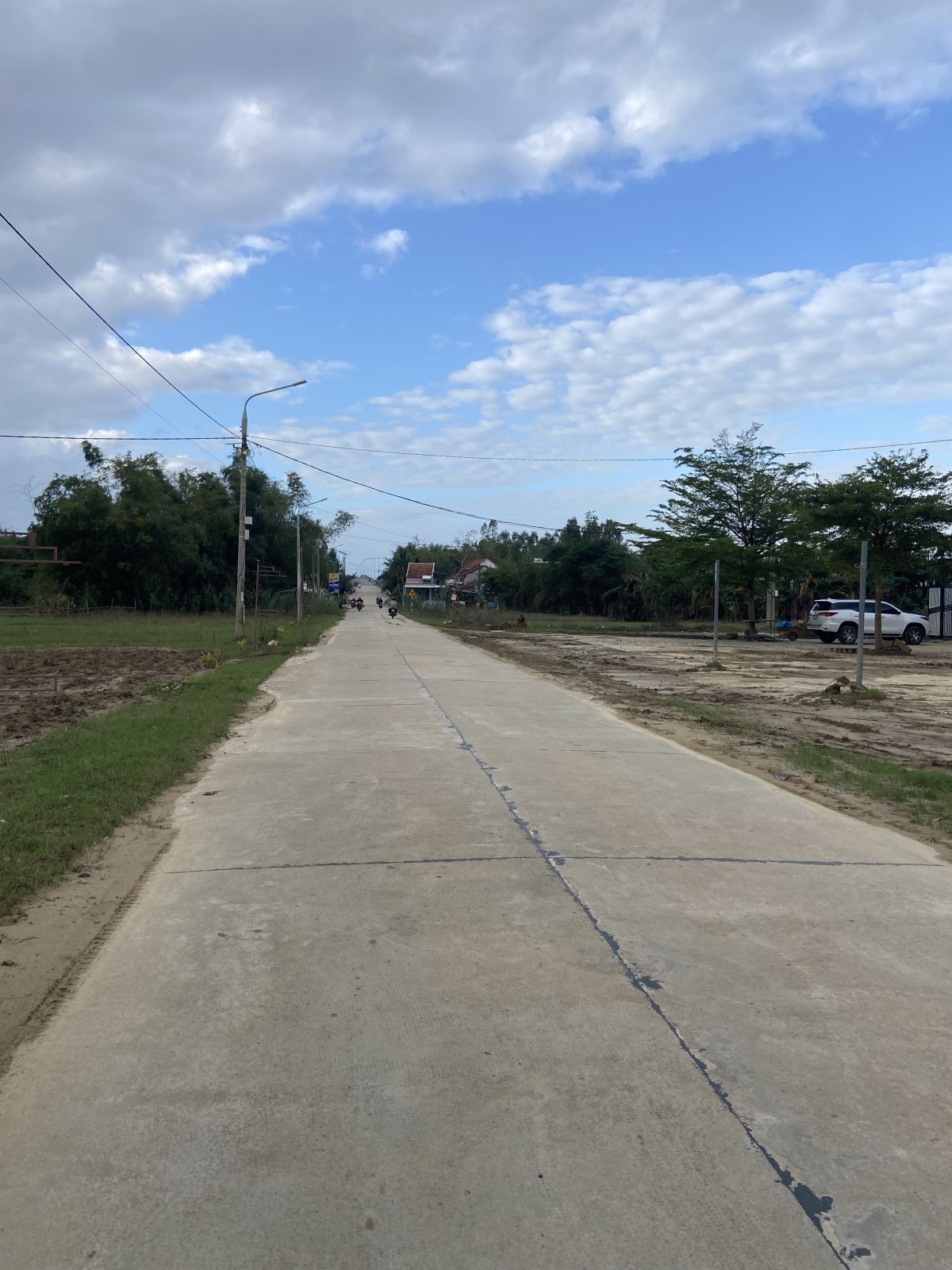 TRIÊM TÂY 200m², ĐẤT, ngang 6.7m, dài 30m, giá 3.9 tỷ, Điện Bàn
