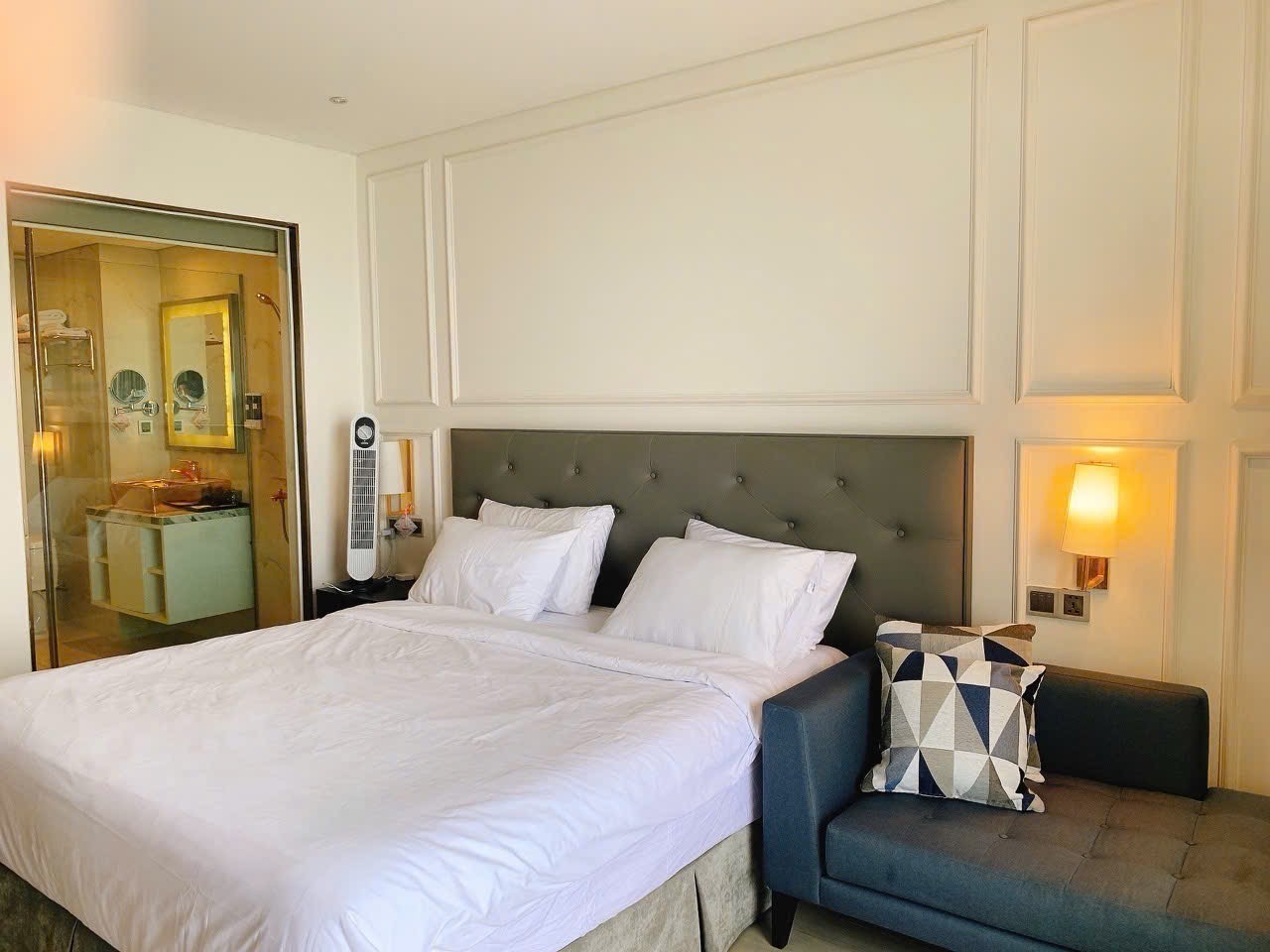 CĂN HỘ WYNDHAM GOLDEN BAY 37.5m², 25 tầng, ngang 4.1m, dài 9m, giá 1.9 tỷ, Sơn Trà