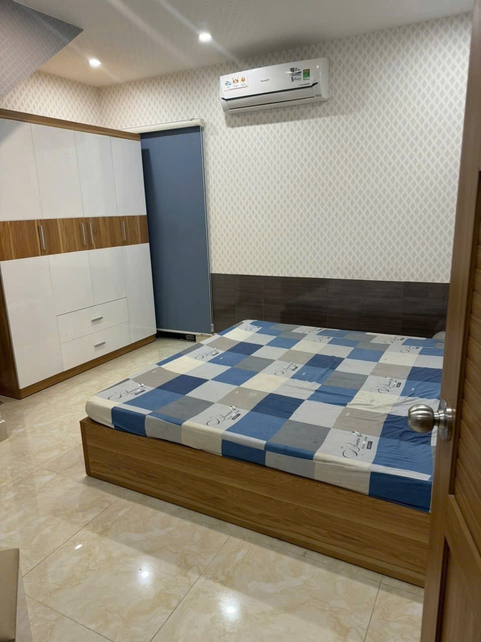 NẠI NGHĨA 4 55m², 1.5 tầng, ngang 4.1m, dài 13m, giá 5.65 tỷ, Sơn Trà từ