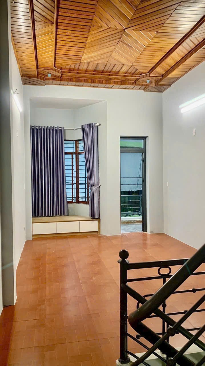 TRẦN CAO VÂN 53m², 3 tầng, ngang 3.55m, dài 17m, giá 4.65 tỷ, Thanh Khê