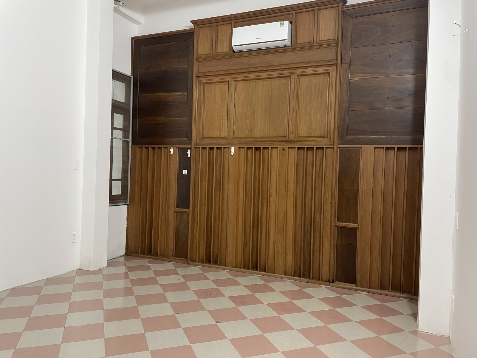 NGUYỄN TRÃI 157m², 4 tầng, ngang 5m, dài 23m, giá 26 tỷ, Hải Châu