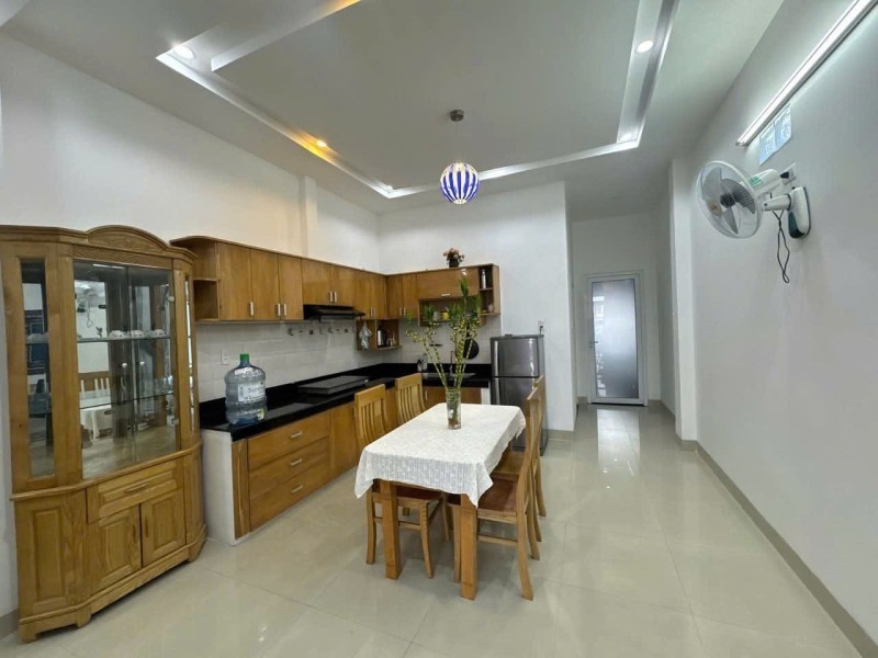 K63 CHẾ LAN VIÊN 76m², 2 tầng, ngang 4m, dài 19m, giá 10 tỷ, Ngũ Hành Sơn