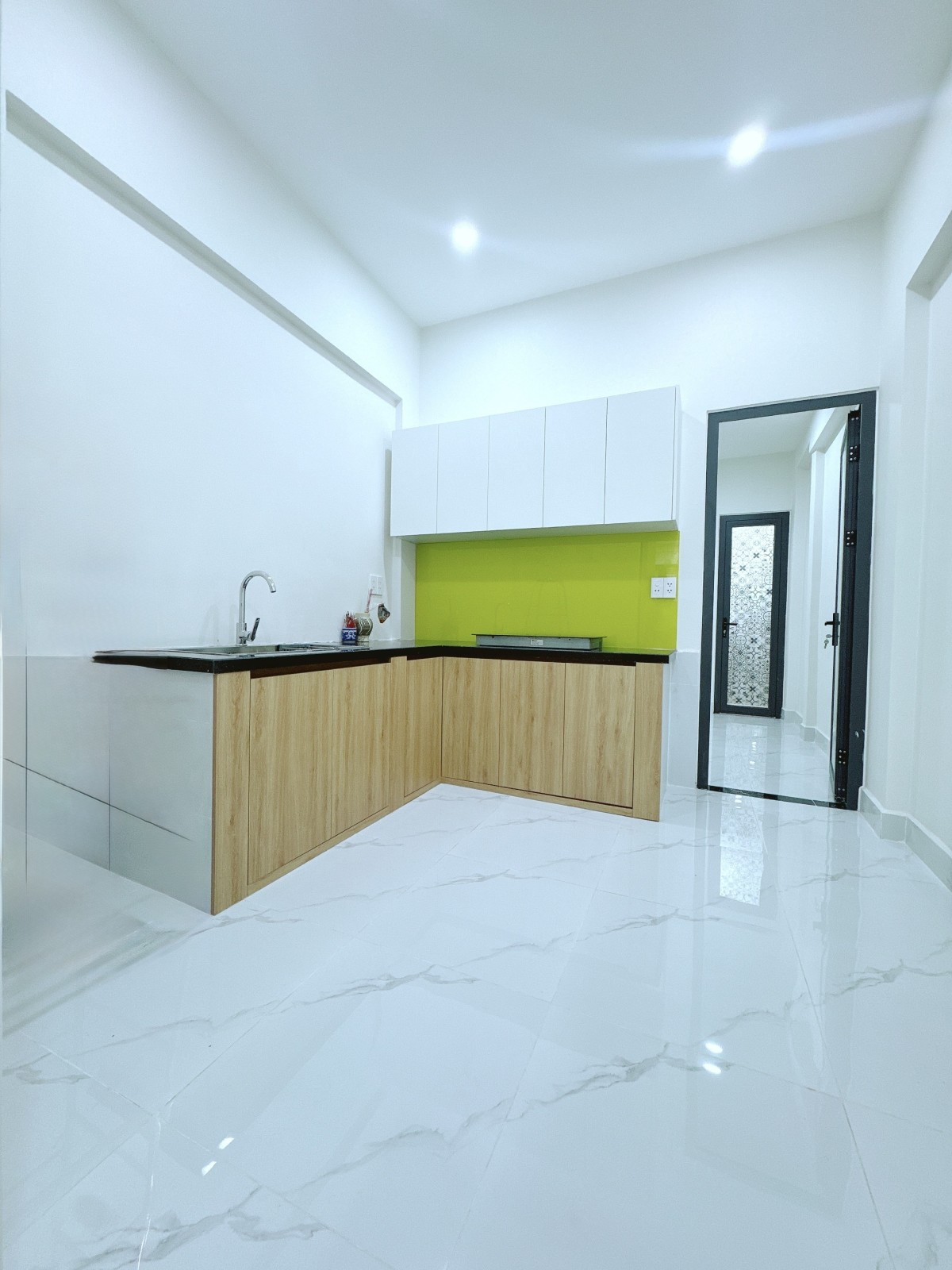 Bán nhà đường Trần Văn Đang, Quận 3