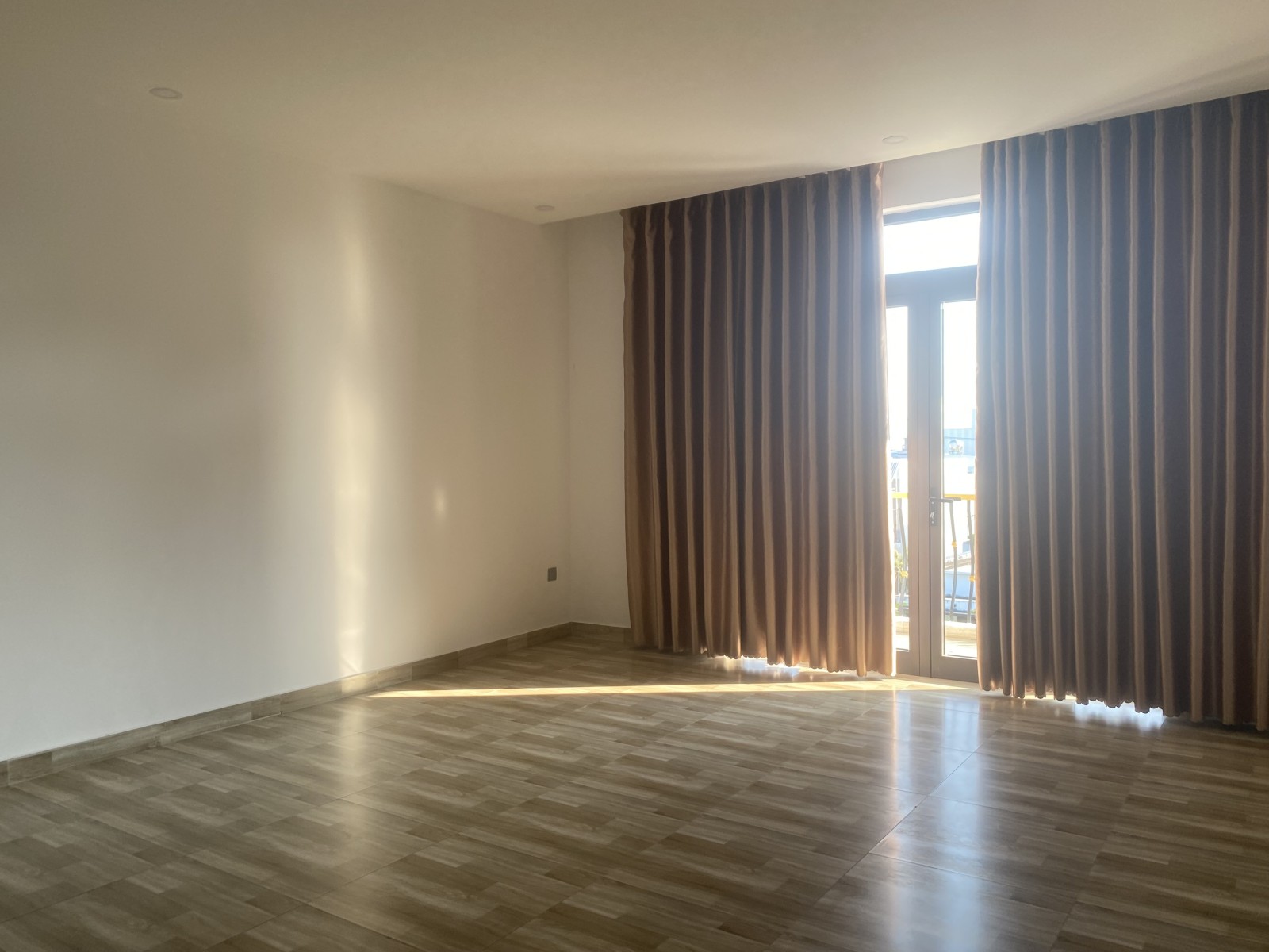 PHAN TRIÊM 90m², 4 tầng, ngang 5m, dài 18m, giá 8.7 tỷ, Cẩm Lệ