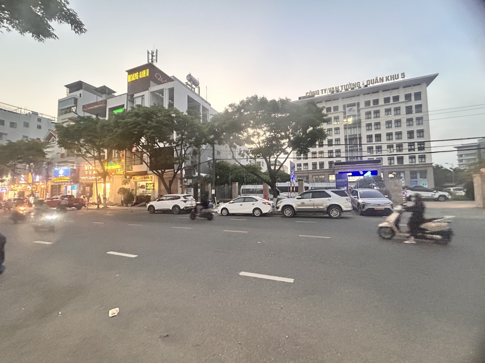 LÊ ĐÌNH LÝ 106m², cấp 4, ngang 3.6m, dài 29m, giá 16.7 tỷ, Hải Châu từ