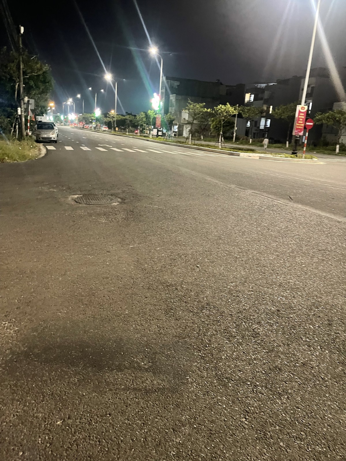 SƠN THUỶ ĐÔNG 1 90m², 5 tầng, ngang 4.5m, dài 20m, giá 16.99 tỷ, Ngũ Hành Sơn