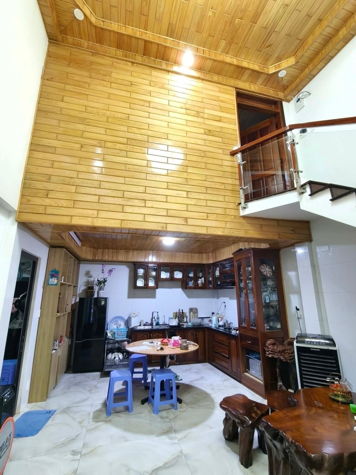 K135 ĐƯỜNG 2/9 65m², 4 tầng, ngang 7m, dài 9m, giá 7.65 tỷ, Hải Châu